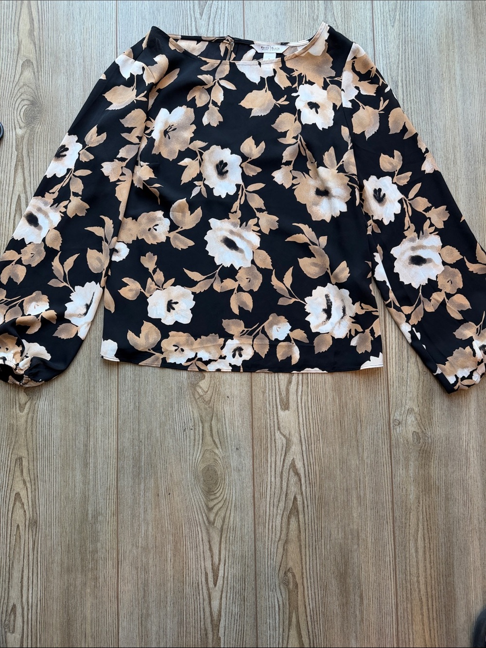 White House Black Market Black Floral Long-Sleeve Blouse with Cream Blossoms